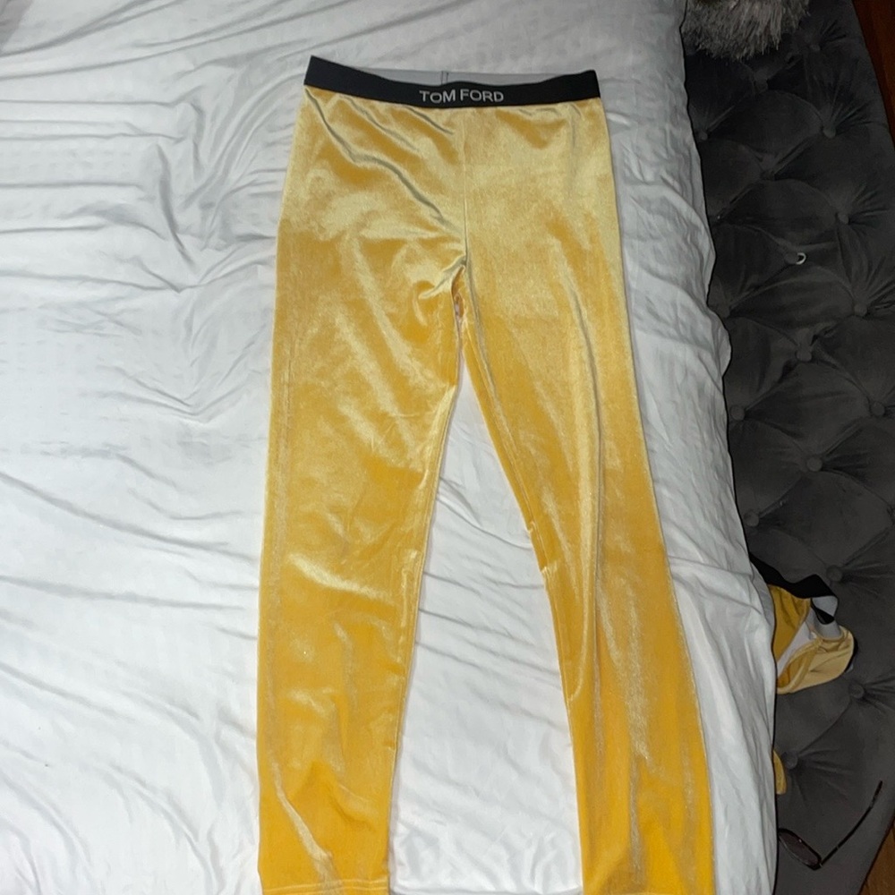 Tom Ford Logo-Waist Stretch Leggings and top